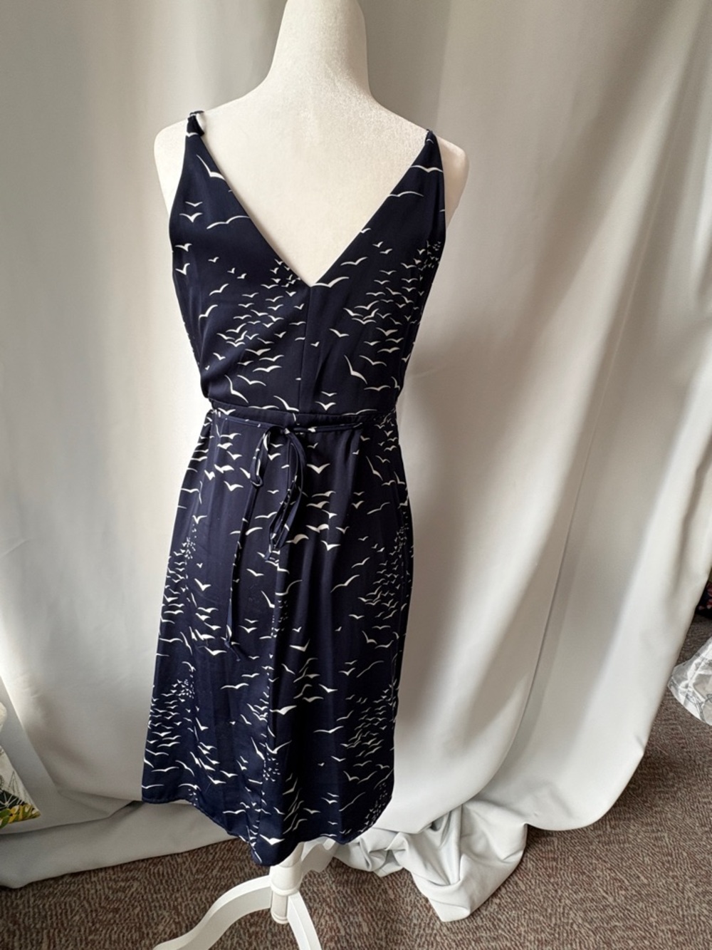 BCBGeneration Navy and White Bird-Print Midi Dress with Wrap Tie Closure - Picture 4 of 8